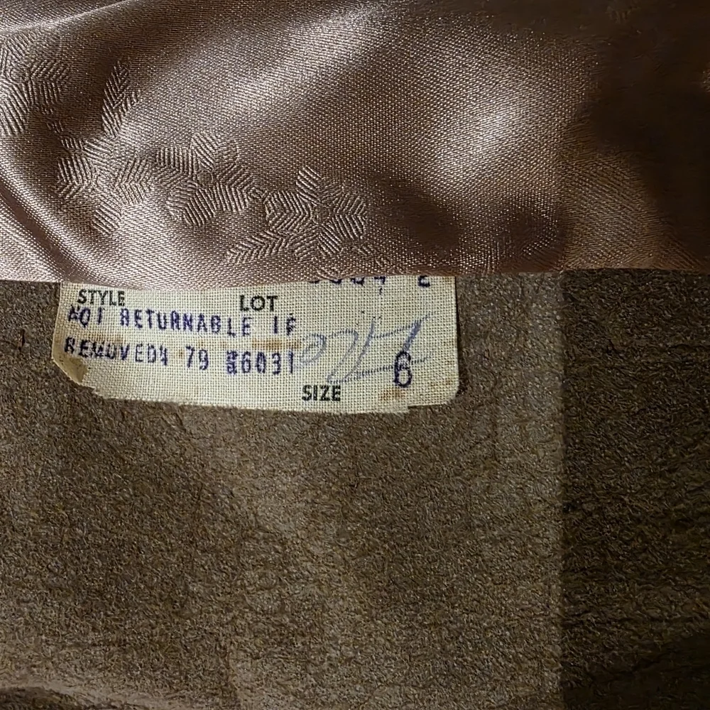 1960s Grandella II by Sportowne Faux Fur Coat Size 6 - Picture 4 of 8